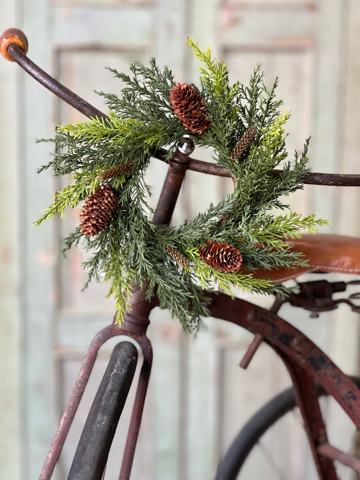 Prickly Pine Ring - 9"