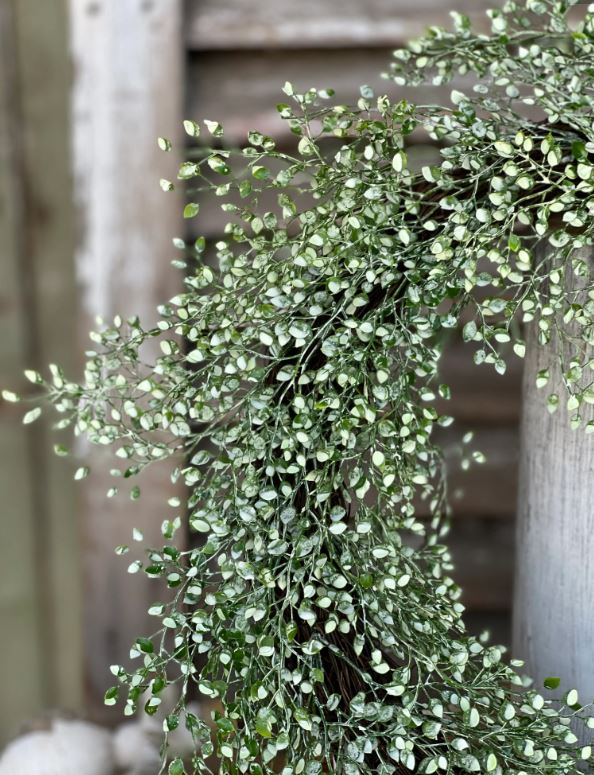 20" Luna Wreath