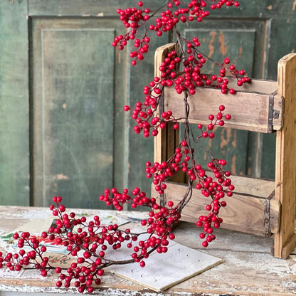 Matte Berry Garland - 5'