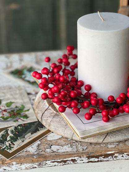 Matte Berry Ring - 9"