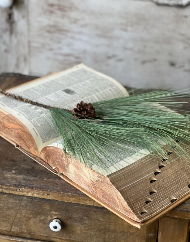 Loft Needle Pine Spray 20"