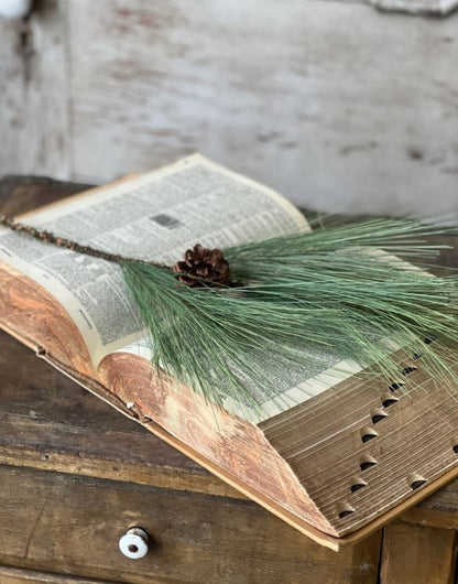 Loft Needle Pine Spray 20"