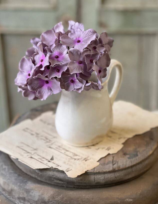 Lilac Faded Hydrangea Stem