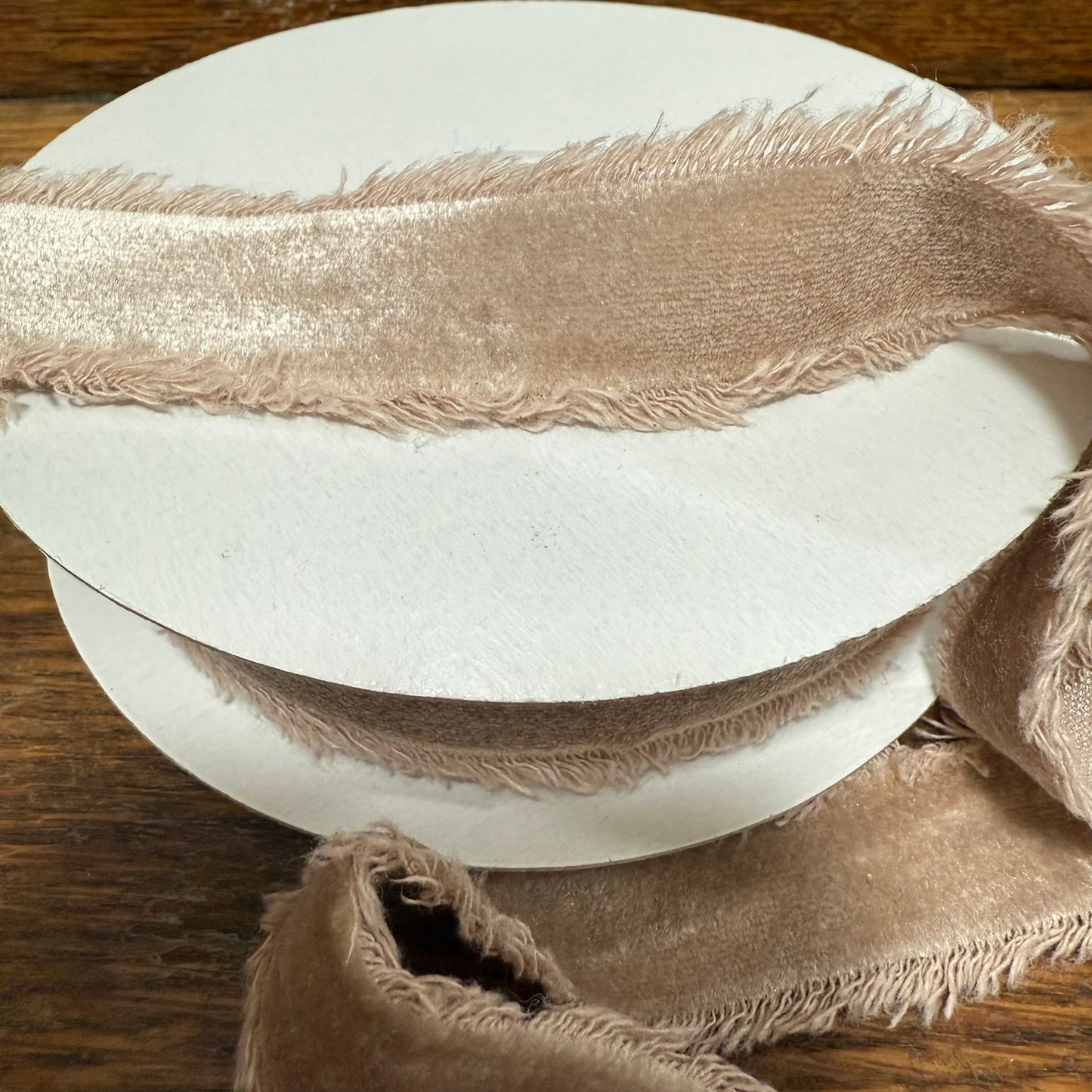 Natural Velvet Ribbon 1 in - Frayed Edge (10 Yards)