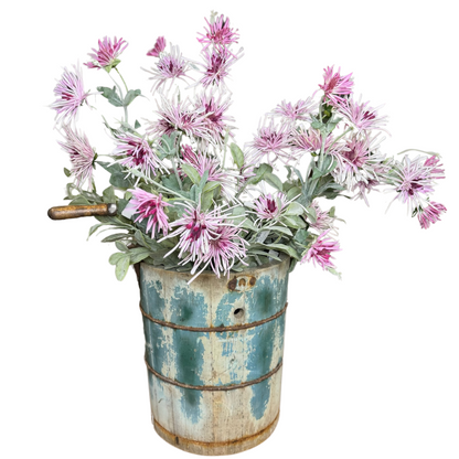Sassafras Mum Spray - Purple